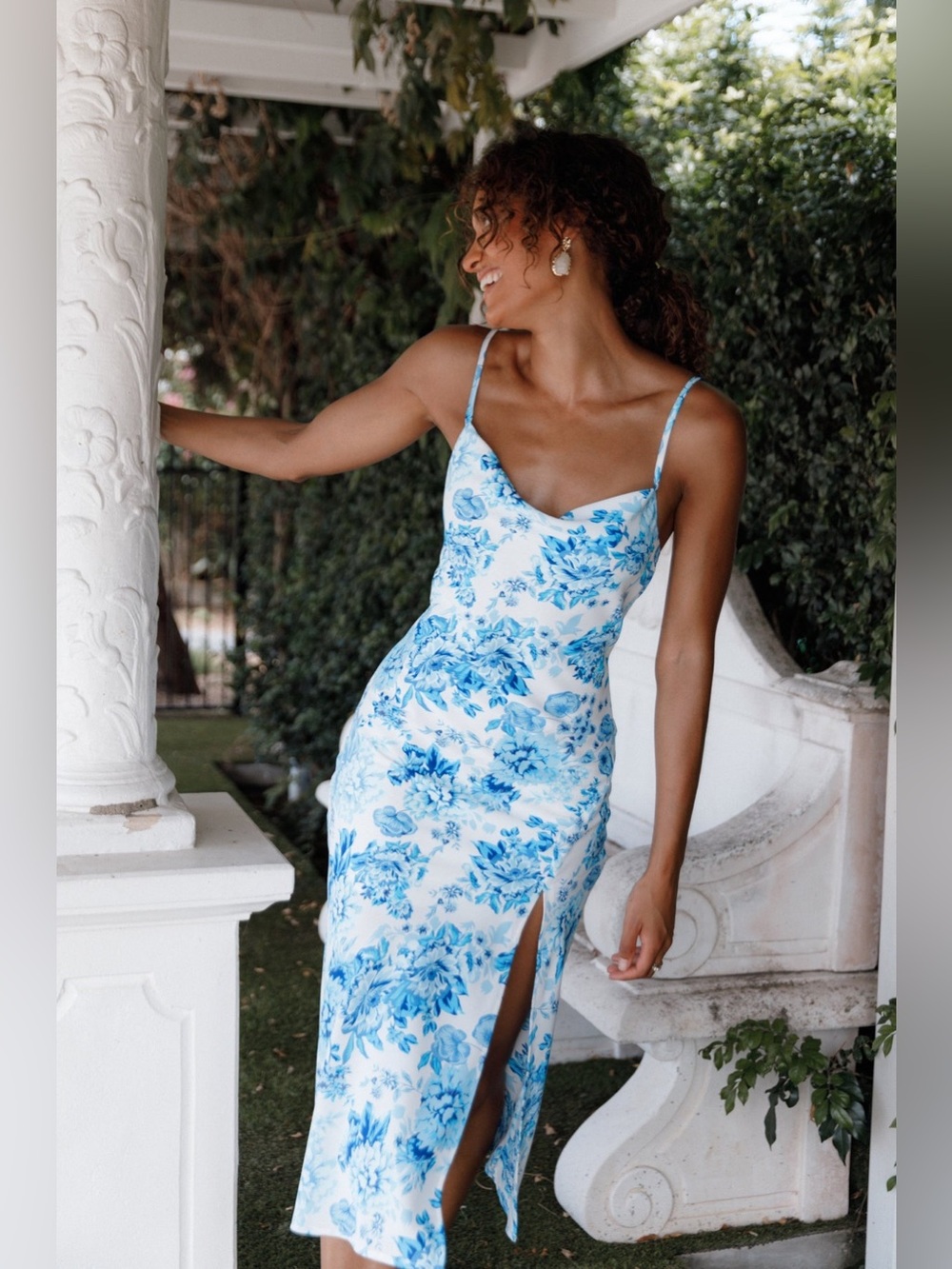 New Petal & Pup Yelena Dress Blue/white Floral Maxi Size 4